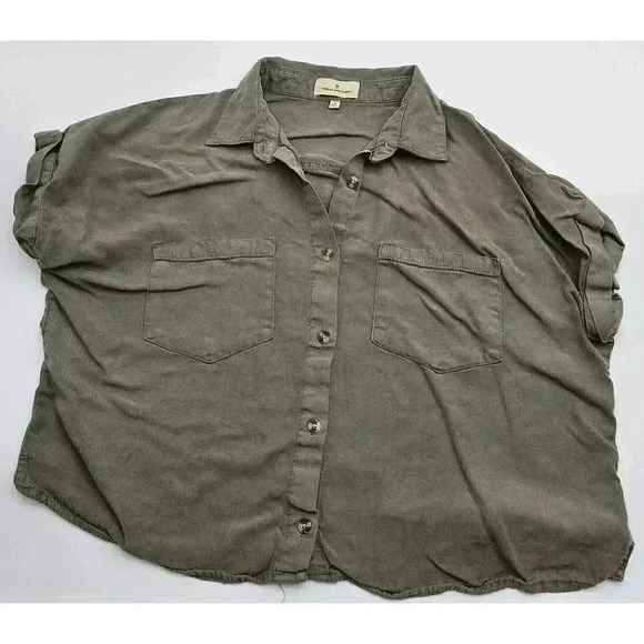 Thread and Supply Women's Size S Button-up Crop Shirt - Picture 2 of 8